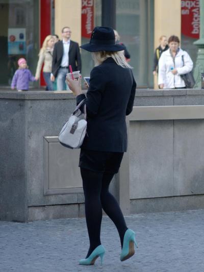 17P pantyhose street