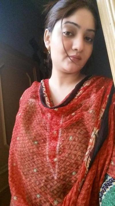 8P Nude Big boobs Traditional desi wife