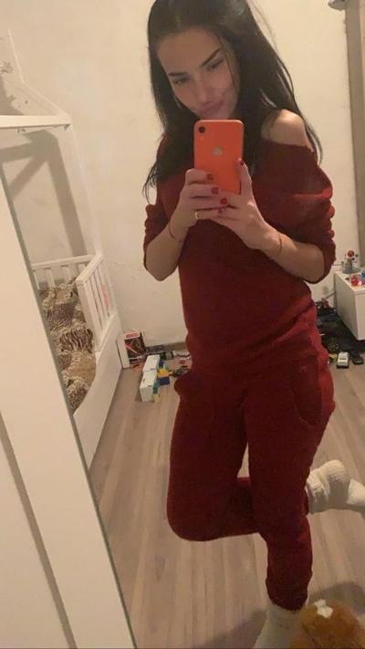 16P Russian petite milf Olga