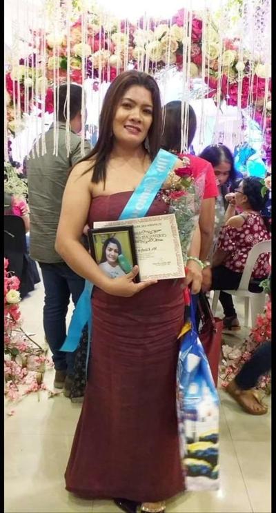 10P Filipina Lizalyn Cenalago of Cebu