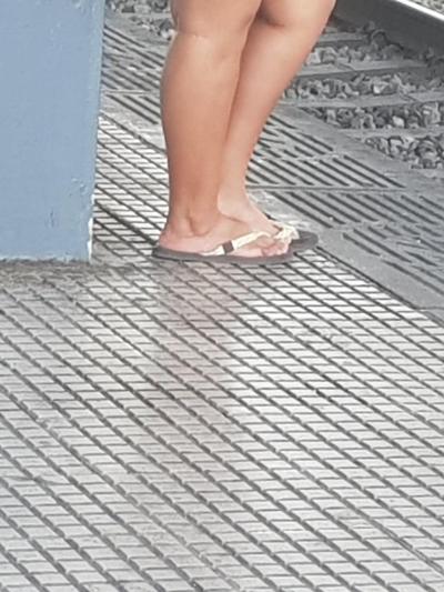 10P Captura sincera de una chica sexy y gordita