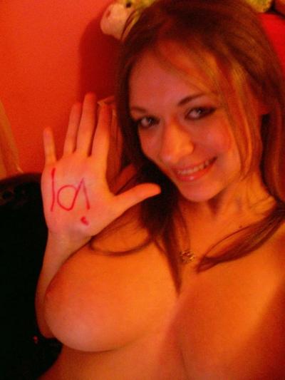 25P Teen with huge tits !