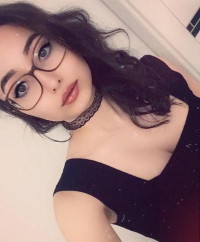 25P Hot teen slut