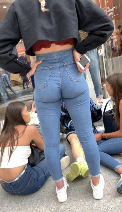 7P Horny british teen chav wedgie ass in jeans
