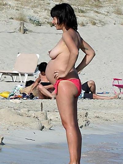 25P pregnant bikini beach milfs