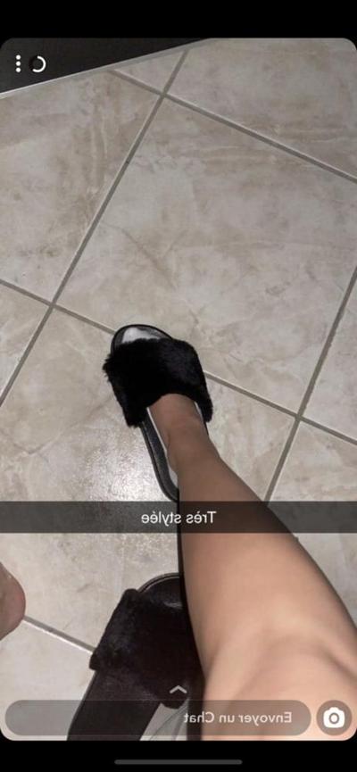 22P Mes chaussettes de gamine
