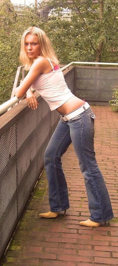 25P ReUp NN Teens in Heels and Boots 39
