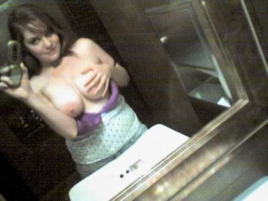 25P Busty redhead teen exposed