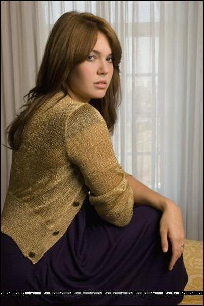 9P Mandy Moore - Chris Pizzello Photoshoot (2007)