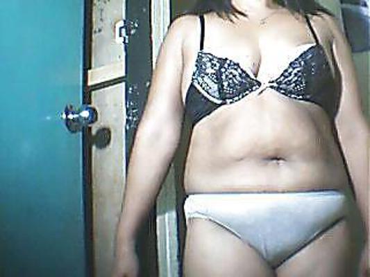 12P 成熟したフィリピン人のセクシーな画像...ヴィッキー