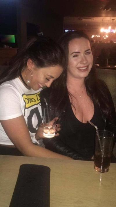 10P Hot Glasgow girl big boobs