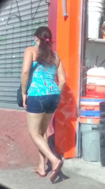 6P Джинсы Delicia de Shorts apertado