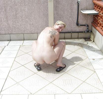 16P Horny French Blond