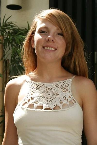 25P Freckled Redhead Blonde College Babes