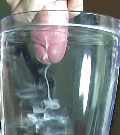 25P VIDEO SNAPSHOTS OF ME CUMMING!
