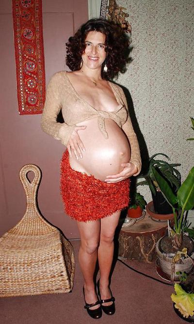 14P HOME MADE CUTE MATURE PREGNANT WITH HAIRY PUSSY