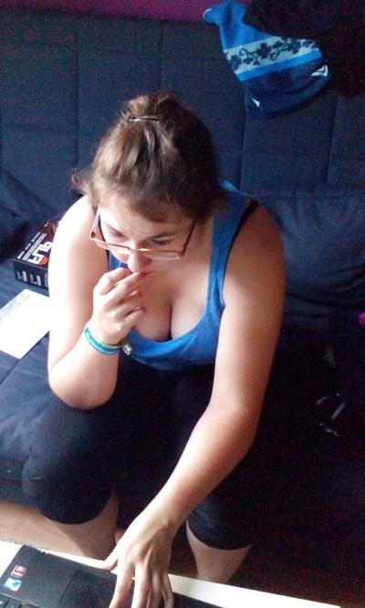 22P Sarah - 24yo German slut exposed