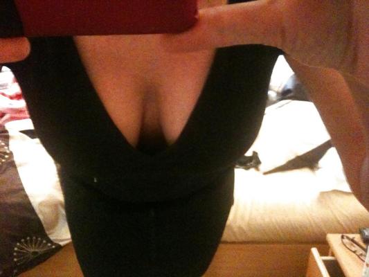 9P Robe moulante sans soutien-gorge ni culotte