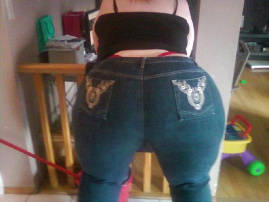 6P Another phat ass farm girl