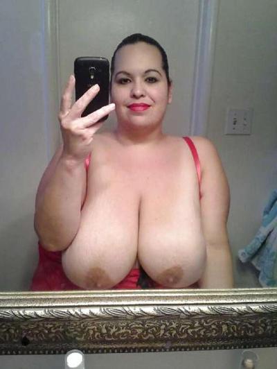 25P AMAZING CURVY PAWG WITH THICK THIGHS 3