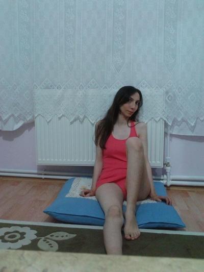 25P Iran Teen girls Ugly 1