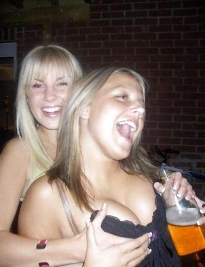 10P Amateurstudenten – Sexy Partygirls im heißesten Club Vol.1