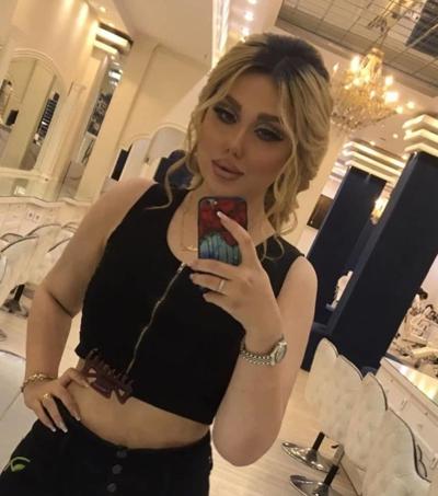 25P Iran Teen girls 40