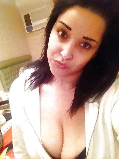 25P Worthless chubby Arab cunt