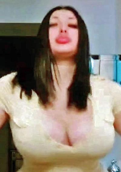 25P She likes to dress in tight clothes