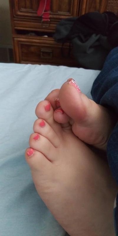 9P More wife's pretty feet