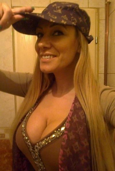 15P Very hot serbian woman