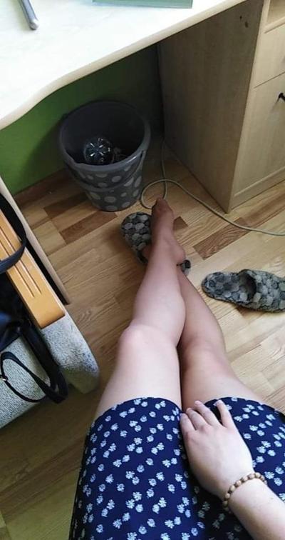 9P Sexy legs my young polish gf Marlena