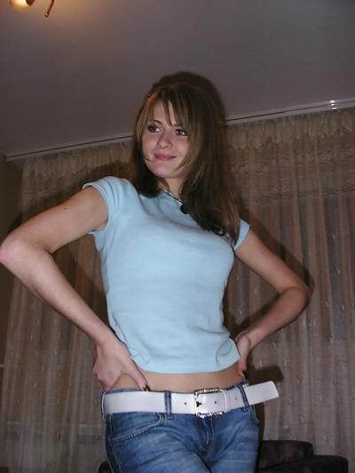 12P Julia - Russian Bitch