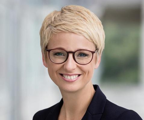6P World's Top Fuck Face - Doris Hummer Austrian Politician