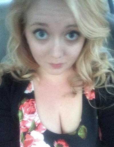8P Stinky slut