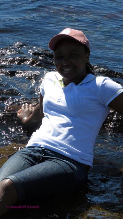 25P South Africa - Girls posing 18