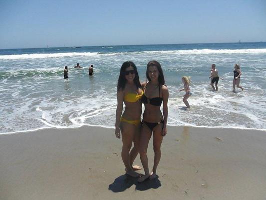 4P 2 sexy Girls am Strand!!!