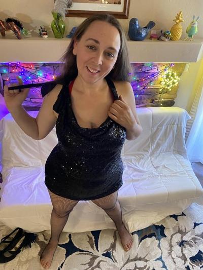 9P Slutty Party Wife Rachel