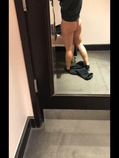 5P 36 Ohio, USA...Amateur Milf Ashley...wants your comments!