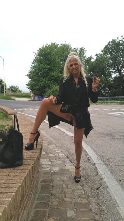 25P Italian whore wife Vanessa