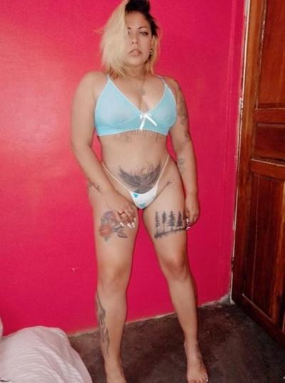 11P Amateur Instagram Whore - Blonde Crazy Bitch