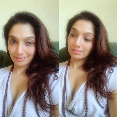 25P Diosa india sexy