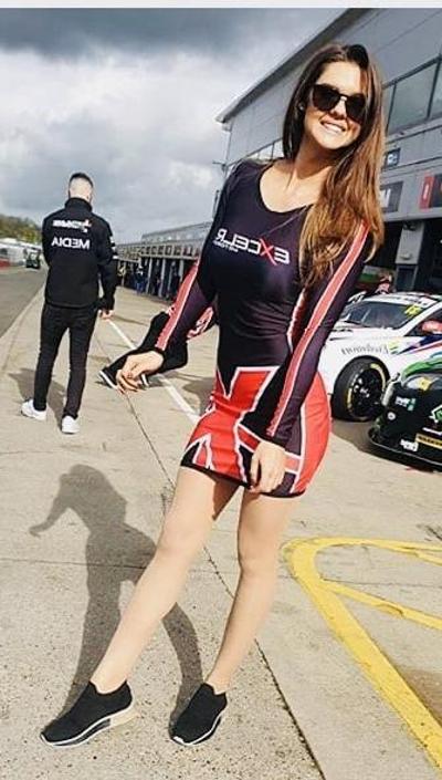25P Grid Girls
