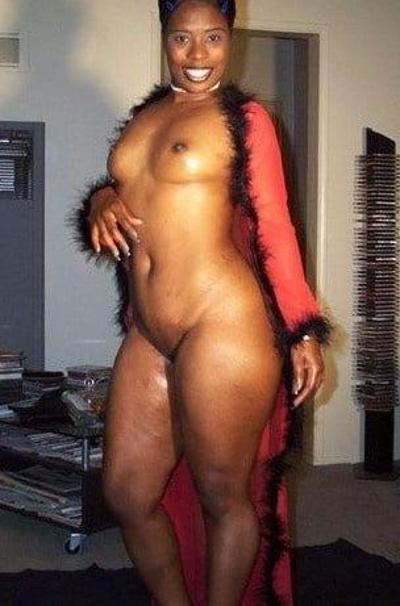 5P Chocolate Curvy Amateur 34