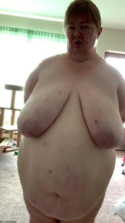 25P Hoodyman ssbbw 346 : Real humans exposed .