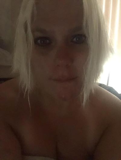 25P Kayz - French teacher from San Diego loves cock and cum