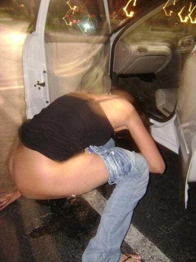15P Emergency Pee Break (6)