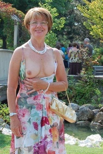 25P Mature beauties ...