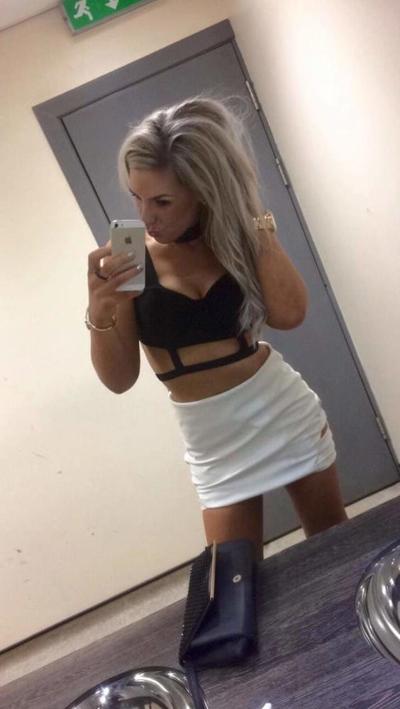 18P Hot girls form Falkirk, Larbert area 2
