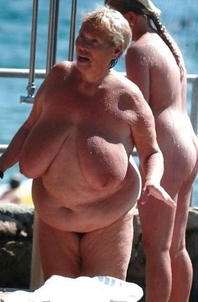 25P Grandma and other old  or mature lady's
